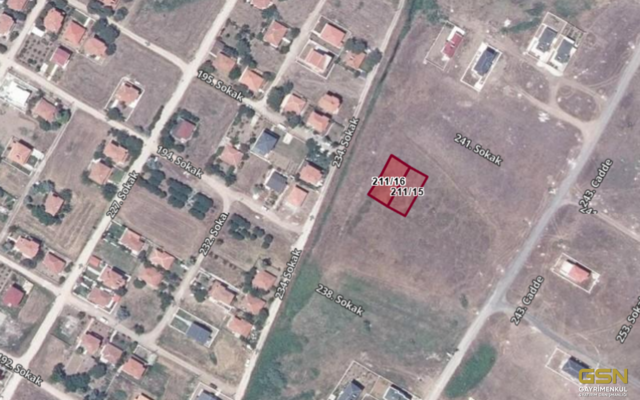 13-ÇANAKKALE BİGA ÇEŞMEALTI MEVKİİNDE DENİZE 500 M. MESAFEDE VİLLA İMARLI ARSA